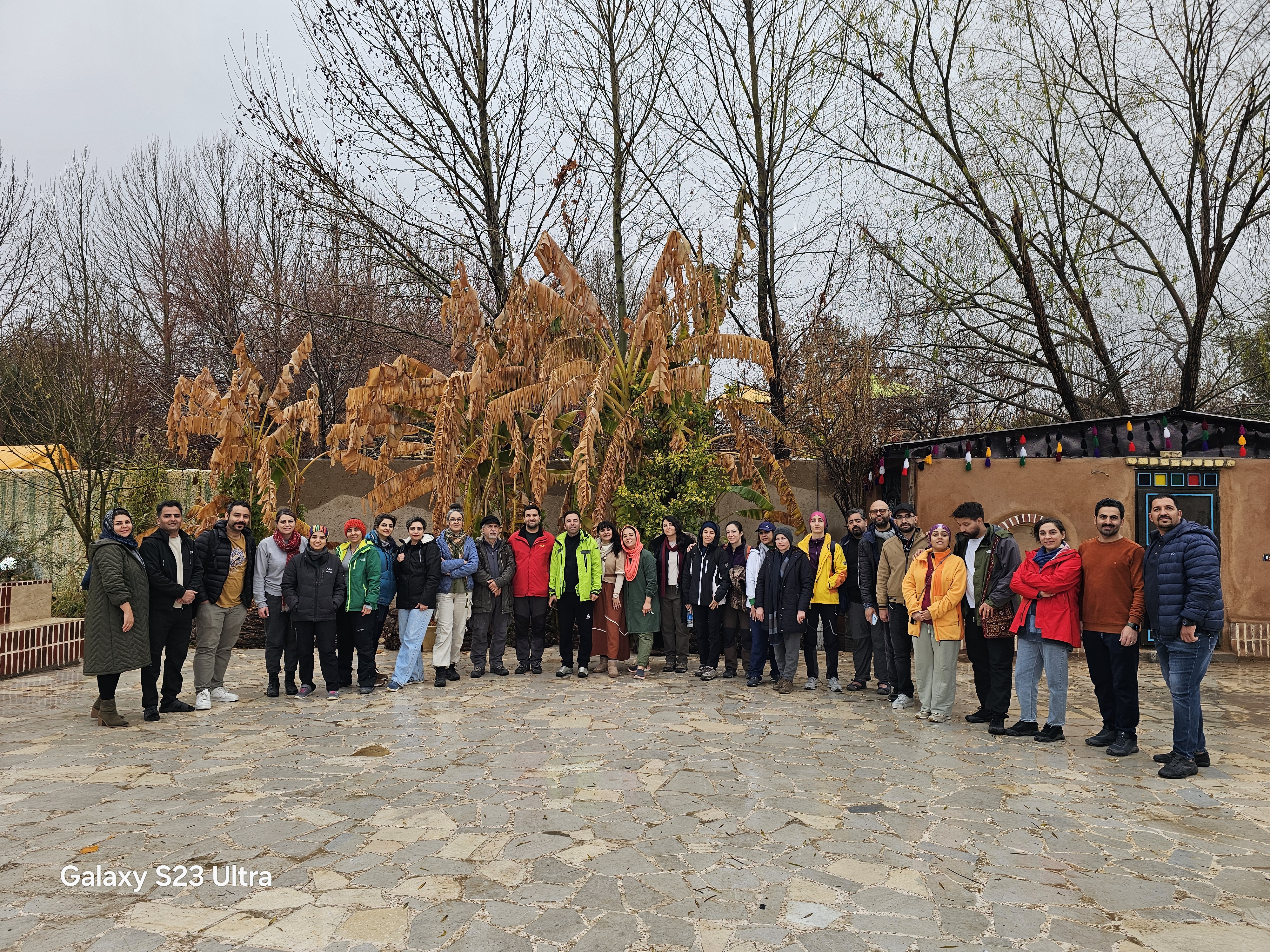 اقامتگاه بوم گردی السون در آتشکده فیروزآباد فارس