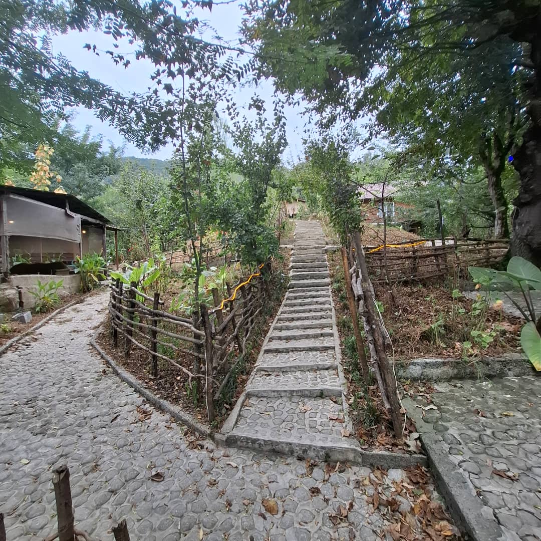 اقامتگاه بوم گردی سد خنم رامسر اقامتگاه بوم گردی سد خنم رامسر