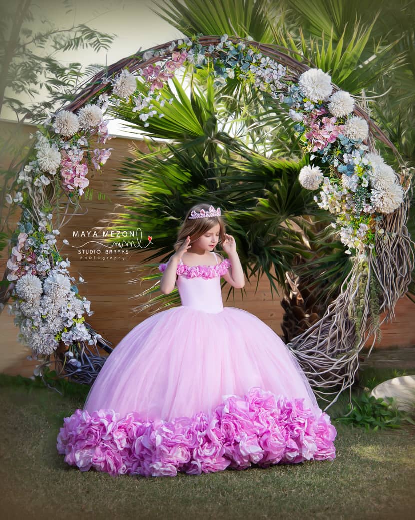 مایا مزون در بوشهر