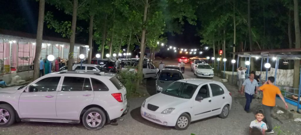 کبابسرای خانوادگی عزیزی نازک سرا آستانه اشرفیه کبابسرای خانوادگی عزیزی نازک سرا آستانه اشرفیه