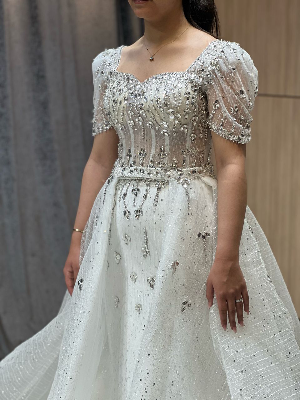 مزون عروس شهر در نوشهر