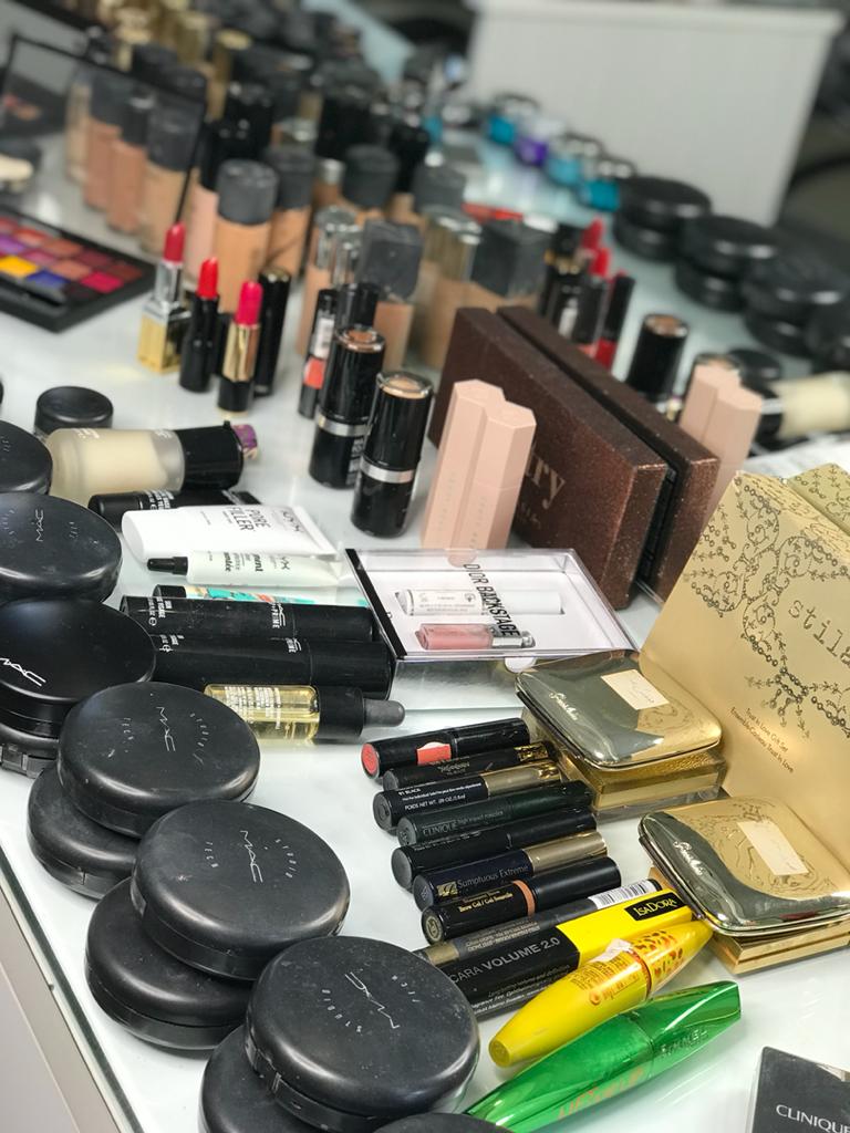 آموزشگاه و آرایشگاه مینا رشت