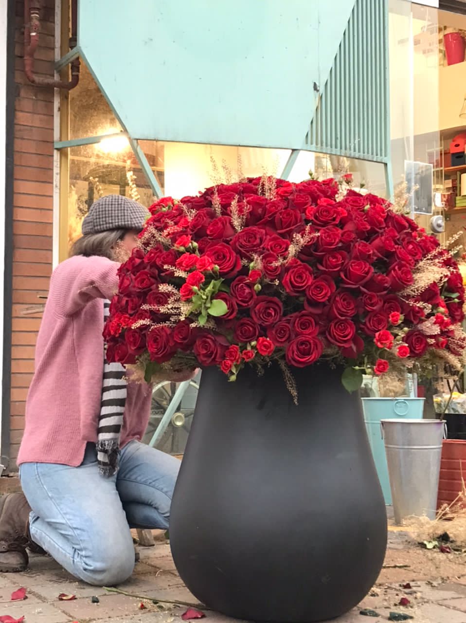 گلفروشی دکان گل در رشت