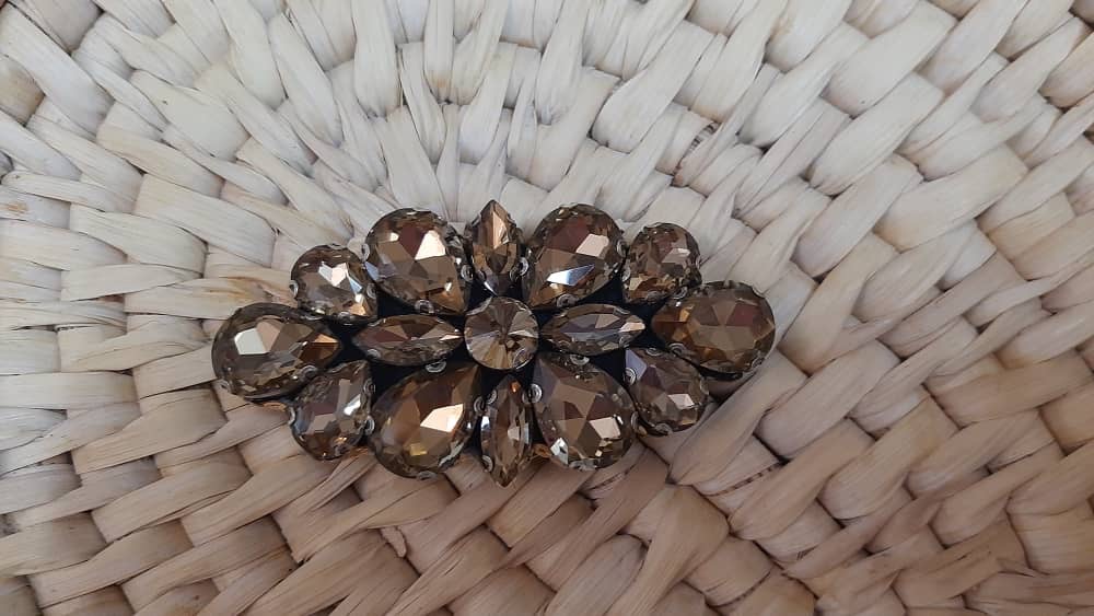 آموزشگاه خیاطی و صنایع دستی پاییزان در اراک آموزشگاه خیاطی و صنایع دستی پاییزان در اراک