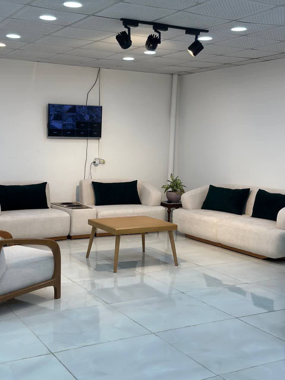 مبل آریا در عطا آباد آق قلا مبل آریا در عطا آباد آق قلا