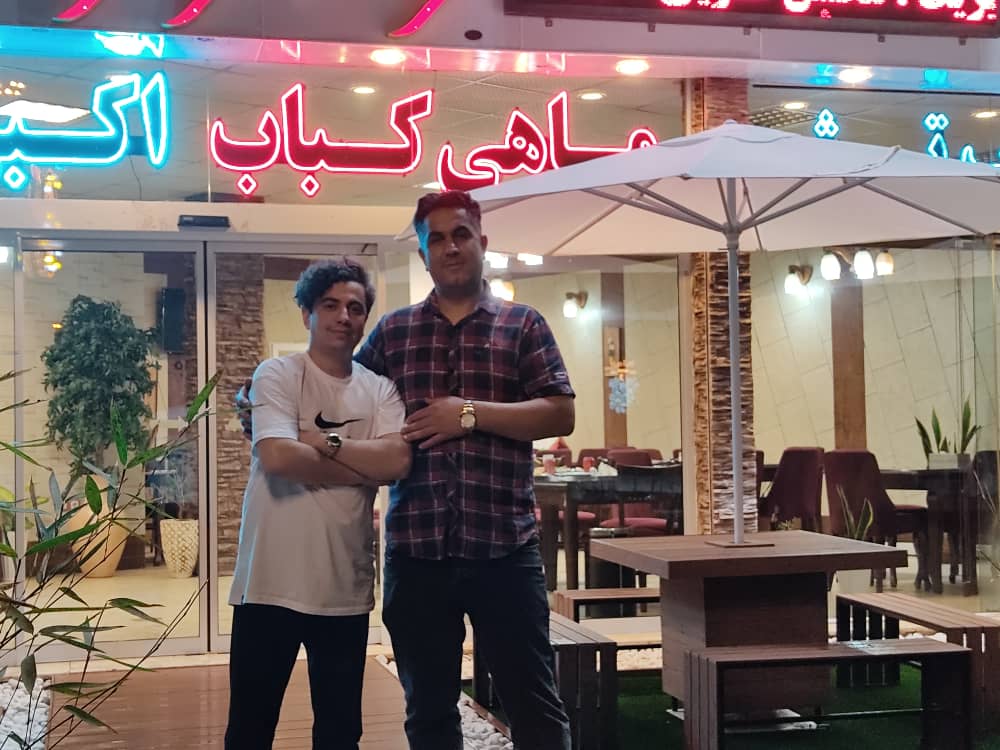 رستوران دارچین در لاهیجان رستوران دارچین در لاهیجان