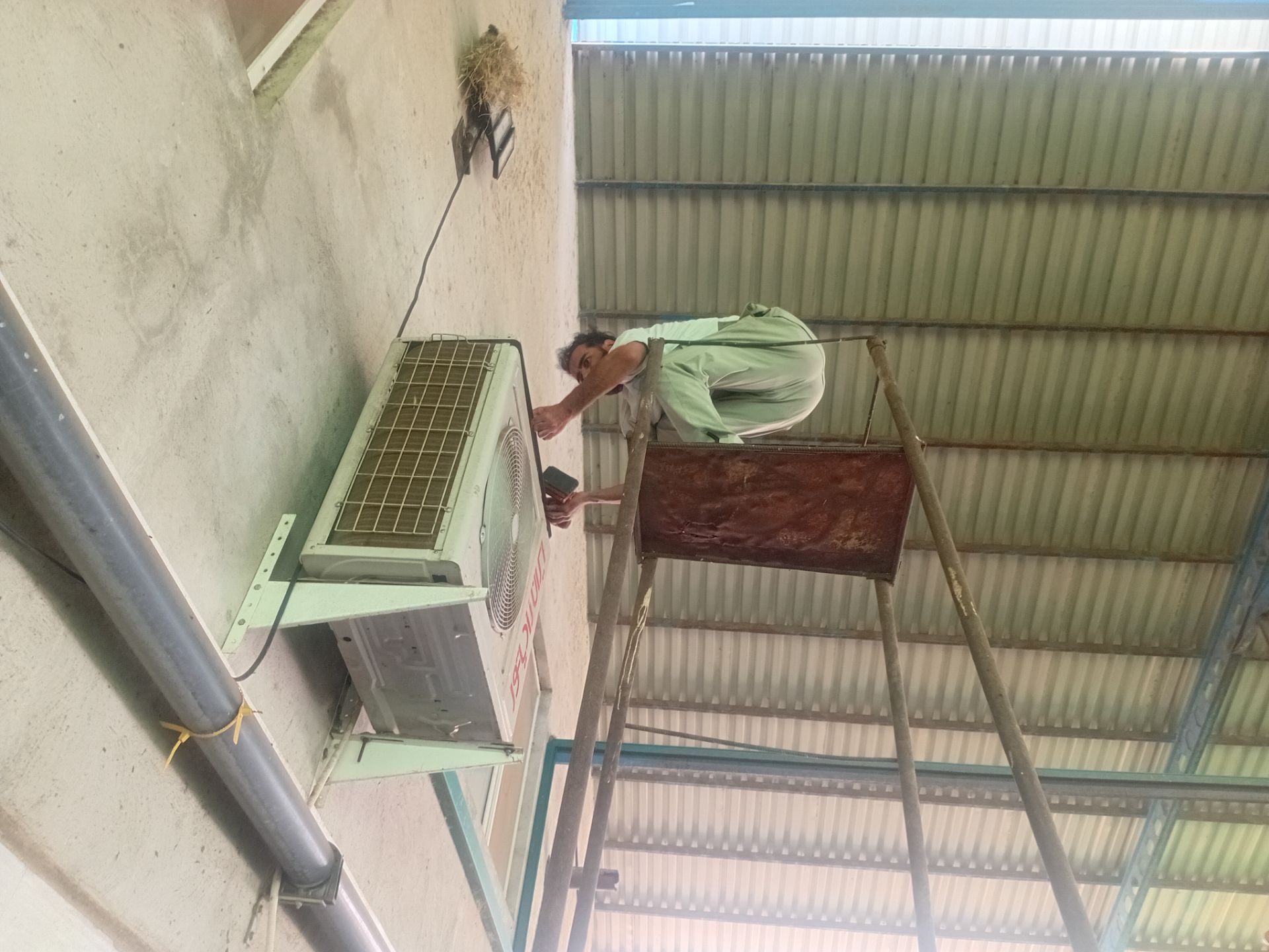 تعمیرات یخچال کولر و لباسشویی شهریار محمدی در پارس آباد اردبیل تعمیرات یخچال کولر و لباسشویی شهریار محمدی در پارس آباد اردبیل