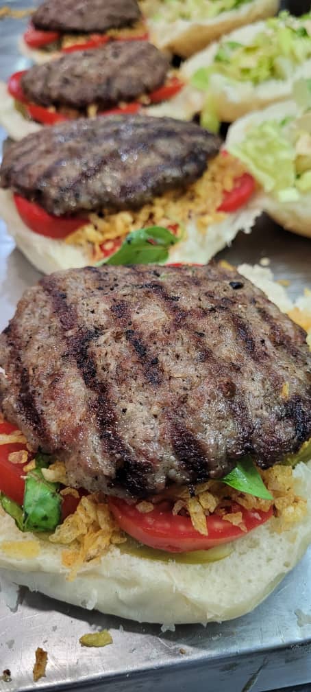 مرغ سوخاری لبخند در میبد