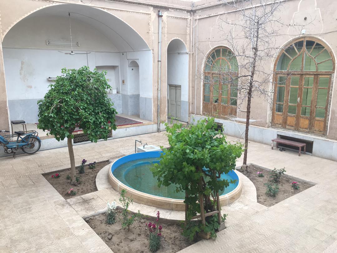 اقامتگاه لب خندق در یزد اقامتگاه لب خندق در یزد