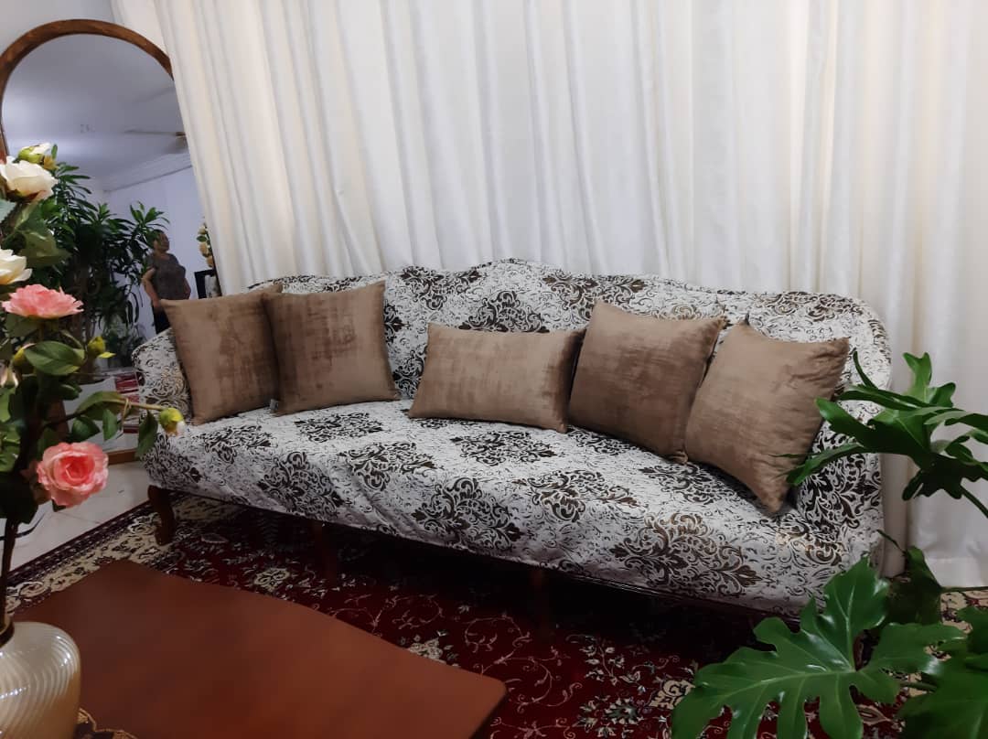 کاور مبل هاشمی در گنبدکاووس