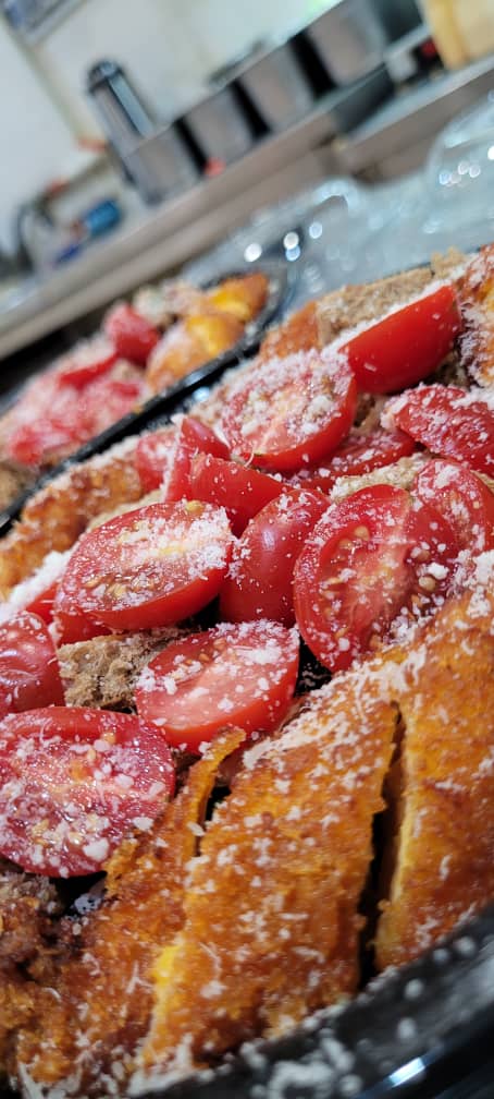 مرغ سوخاری لبخند در میبد