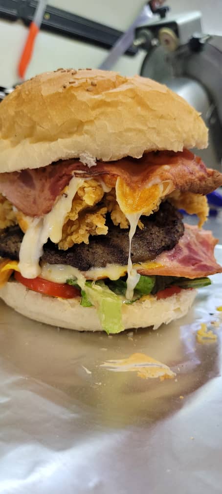 مرغ سوخاری لبخند در میبد