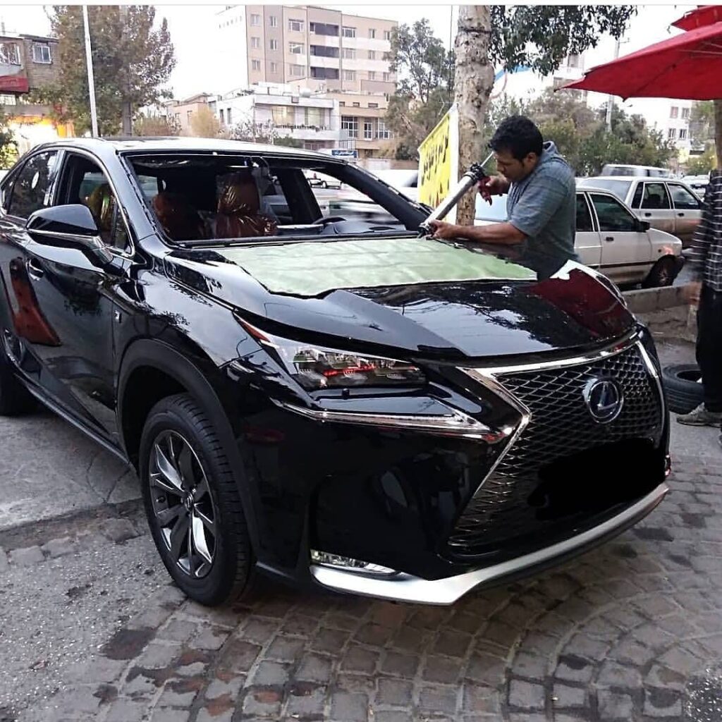 ترمیم و تعویض شیشه اتومبیل پوریا زرهی فارس شیراز