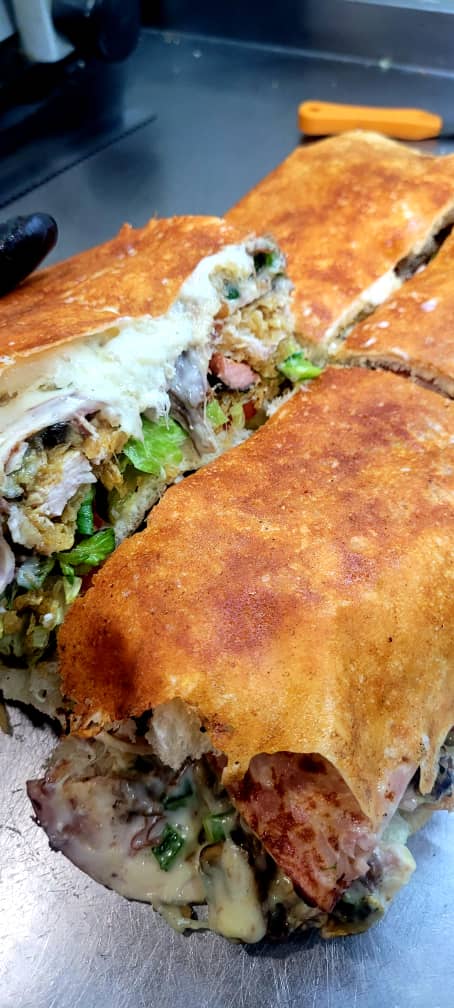 مرغ سوخاری لبخند در میبد