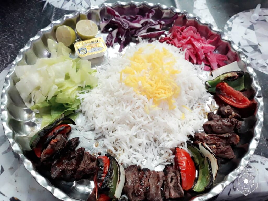 رستوران ضیافت در آستارا