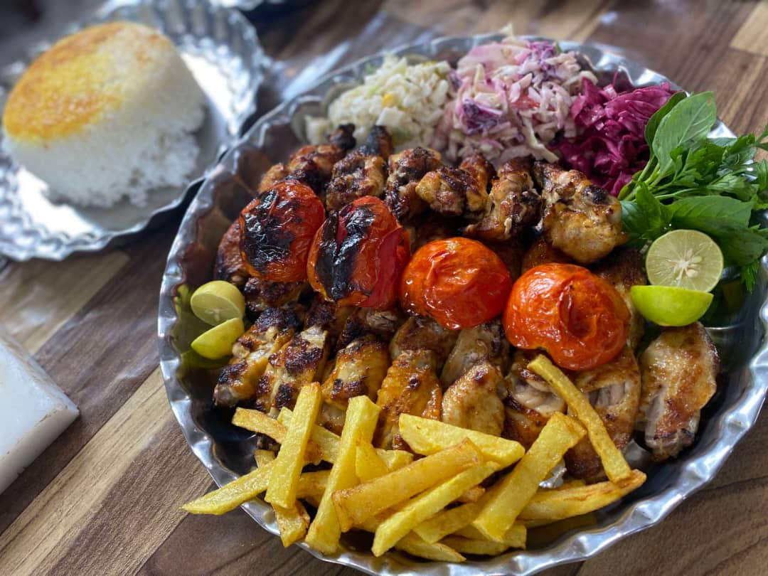 مجموعه رفاهی ستاره شمال در ضیابر صومعه سرا