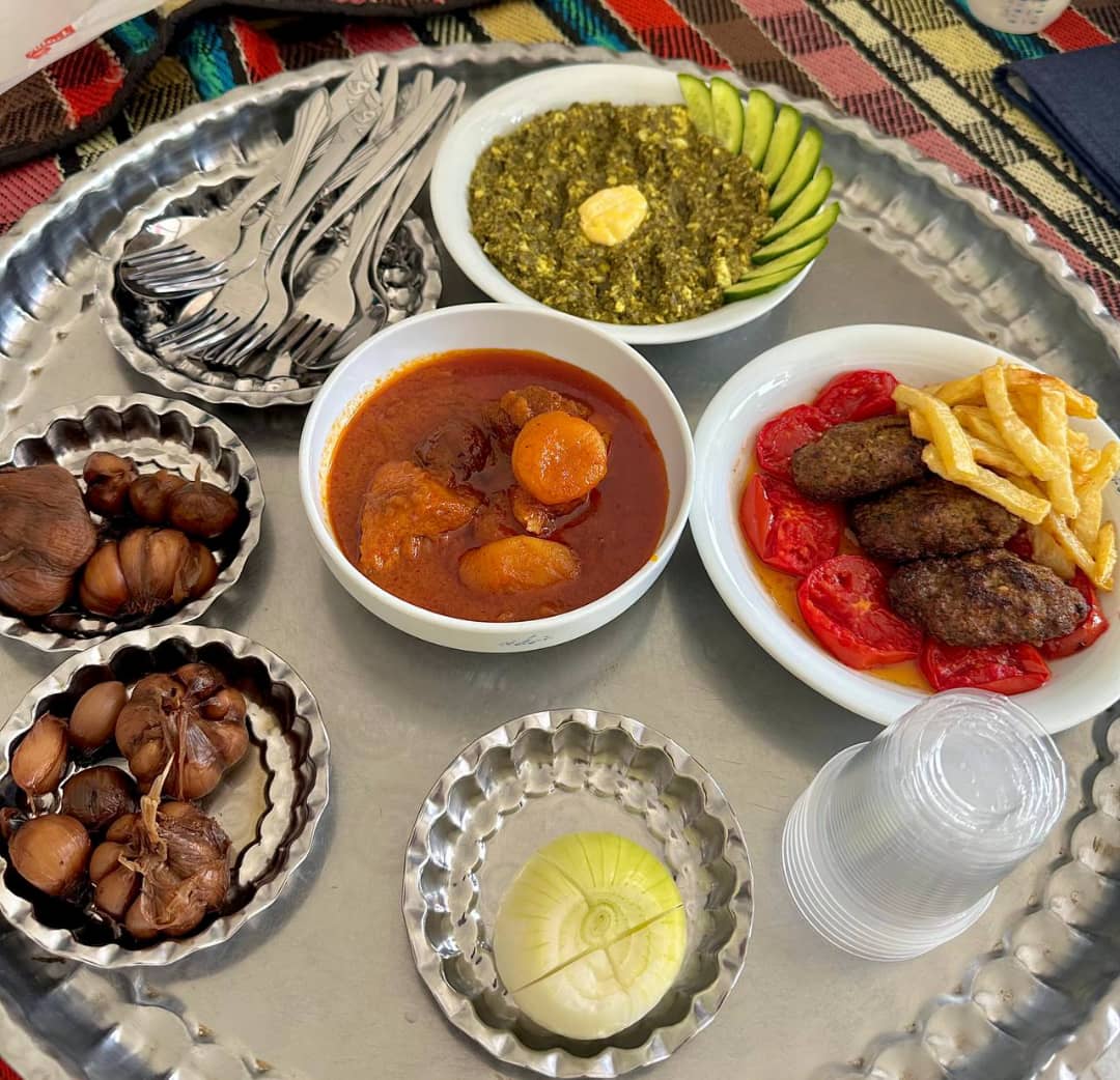 مجموعه رفاهی ستاره شمال در ضیابر صومعه سرا