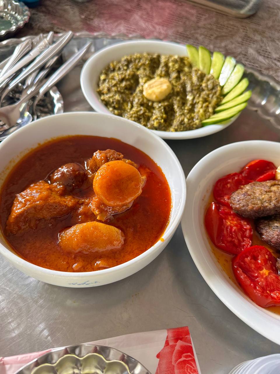 مجموعه رفاهی ستاره شمال در ضیابر صومعه سرا