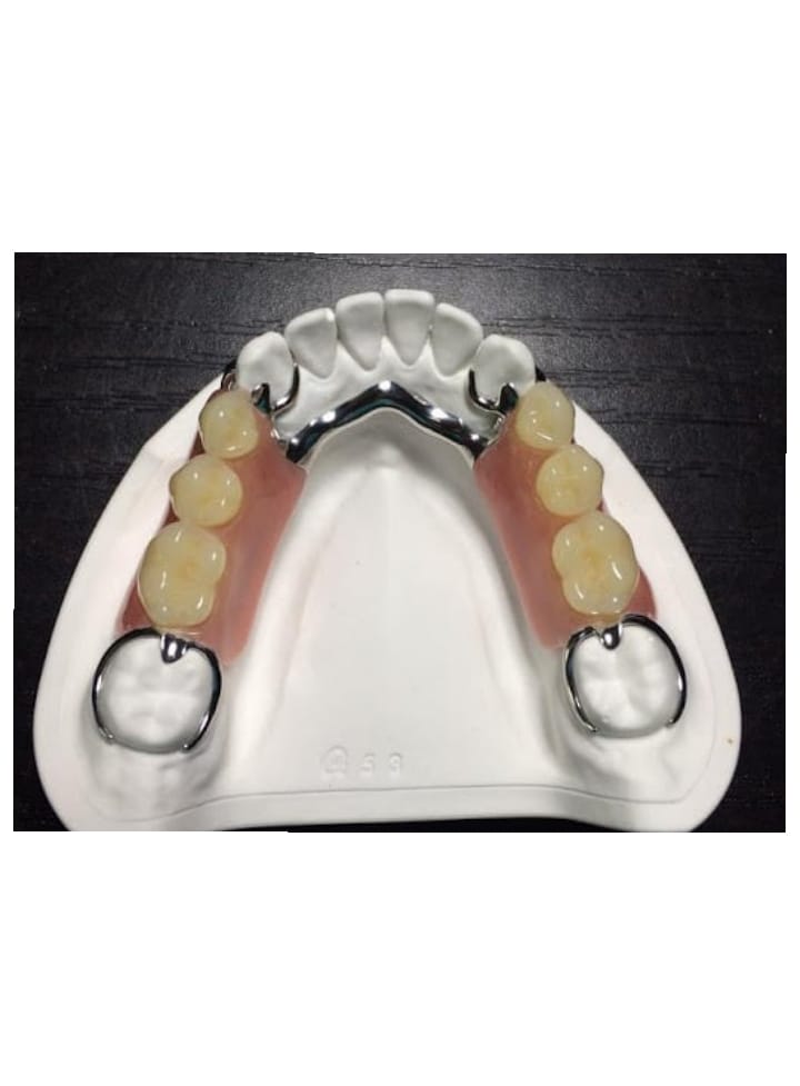 لابراتوار دندانسازی پرشین در گناوه