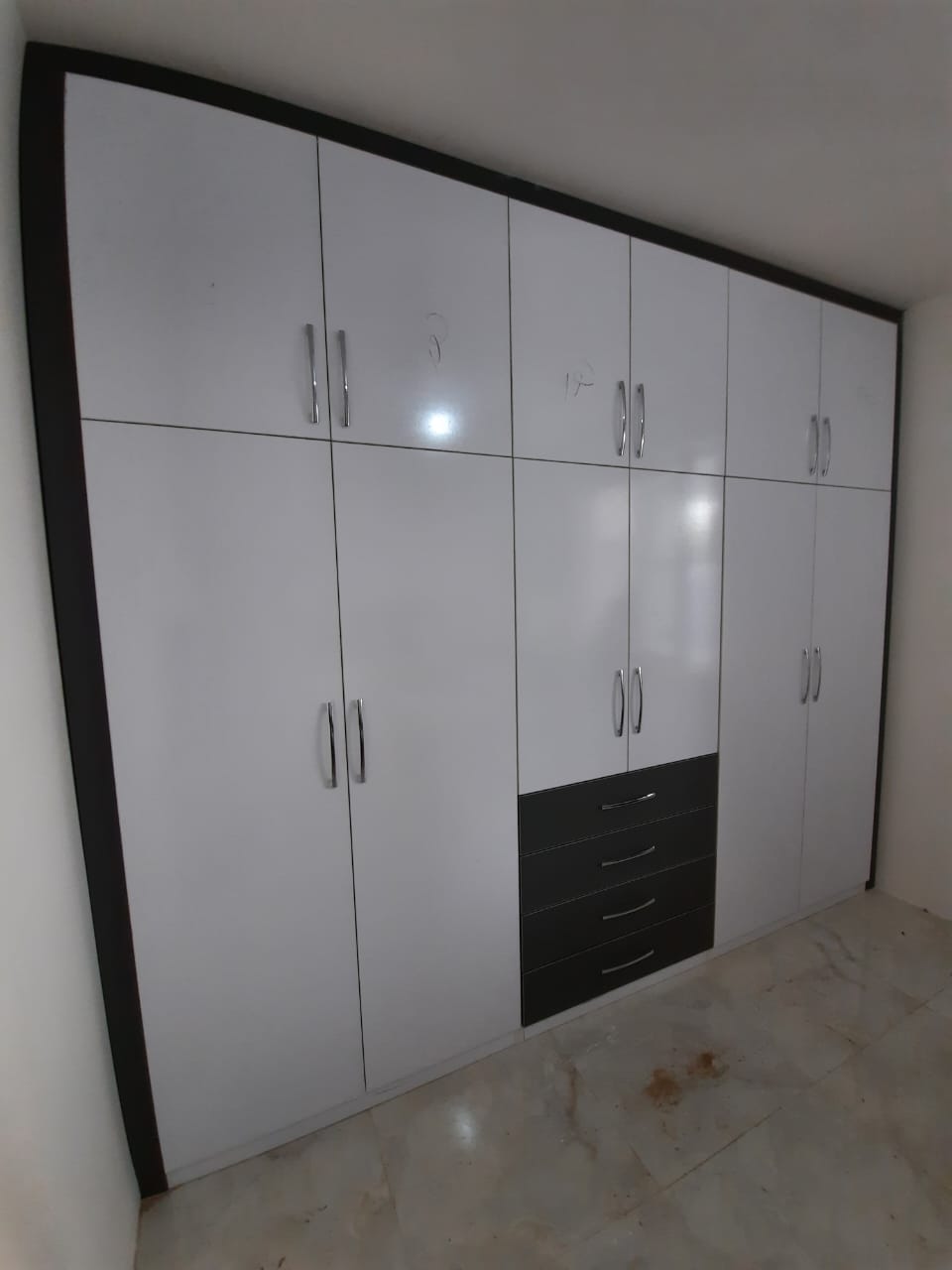 کارگاه کابینت سازی چوبین در لشت نشا کارگاه کابینت سازی چوبین در لشت نشا