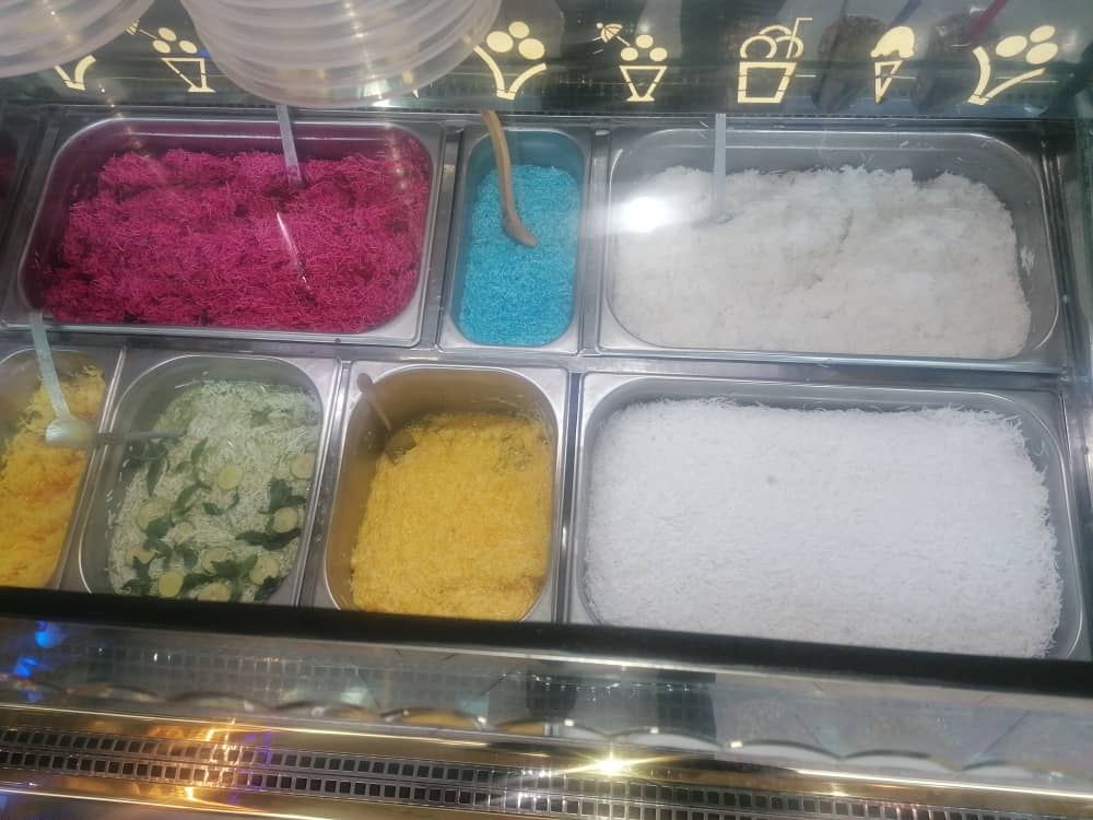 بستنی شیرازیس در شیراز بستنی شیرازیس در شیراز