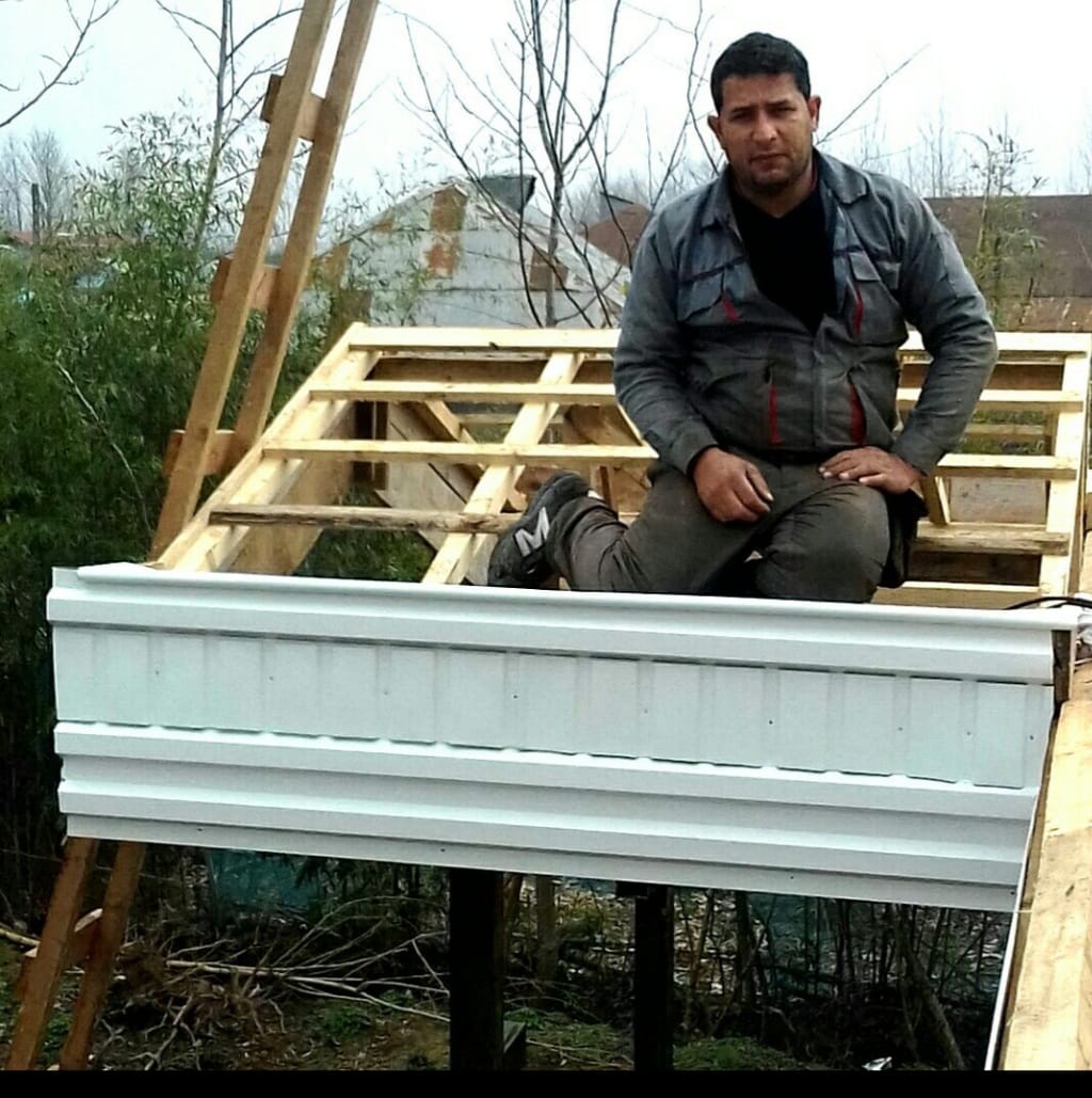 آهنگری سازههای فلزی و چوبی محمد در رشت آهنگری سازههای فلزی و چوبی محمد در رشت