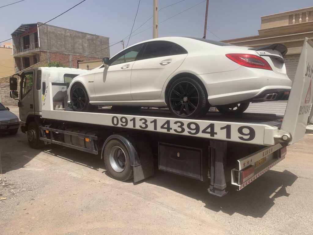 یدک کش و چرخ گیر آزادی در کرمان
