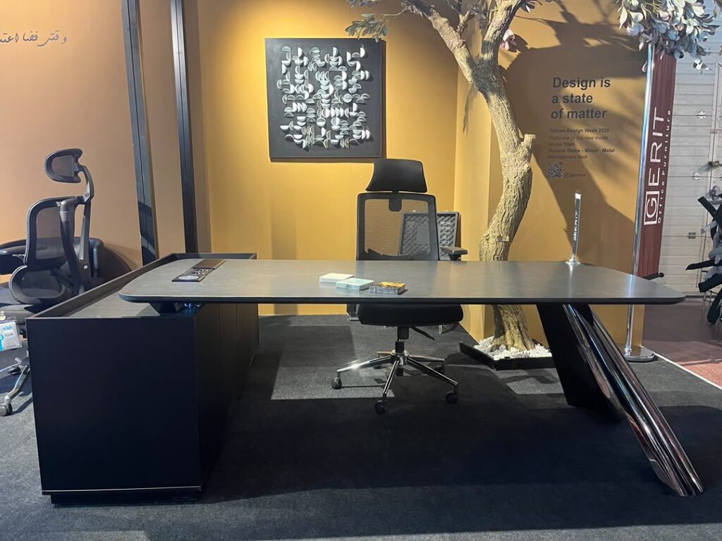مبلمان اداری زندی در ملایر