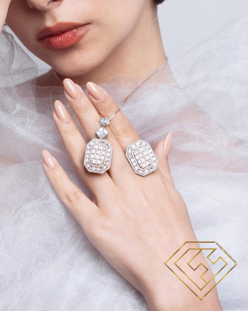 جواهری حمید فرهمند در یزد جواهری حمید فرهمند در یزد