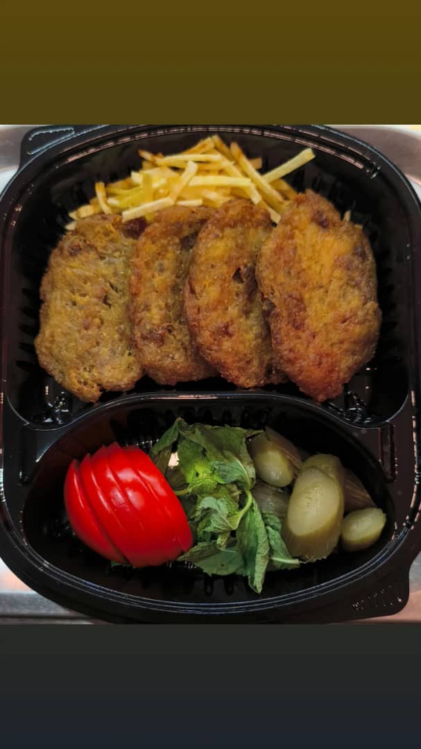 کترینگ سیب سبز در تبریز