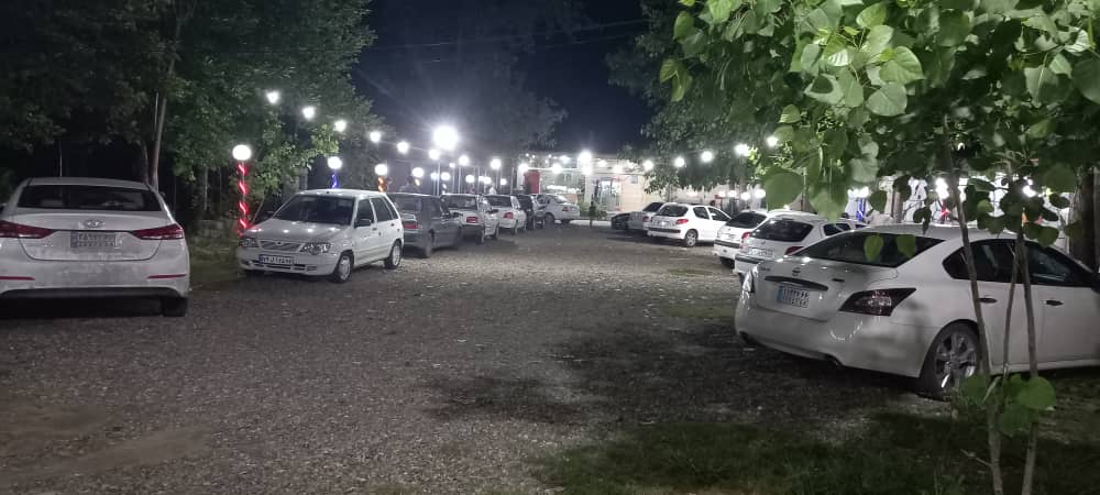 کبابسرای خانوادگی عزیزی نازک سرا آستانه اشرفیه