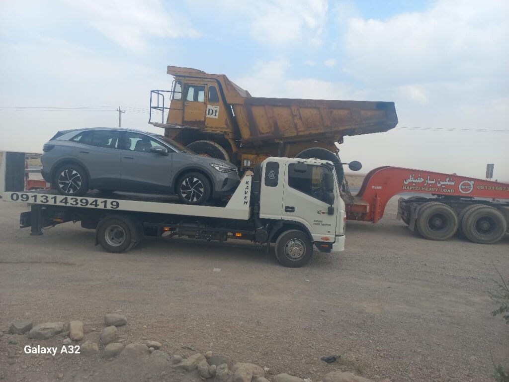 یدک کش و چرخ گیر آزادی در کرمان