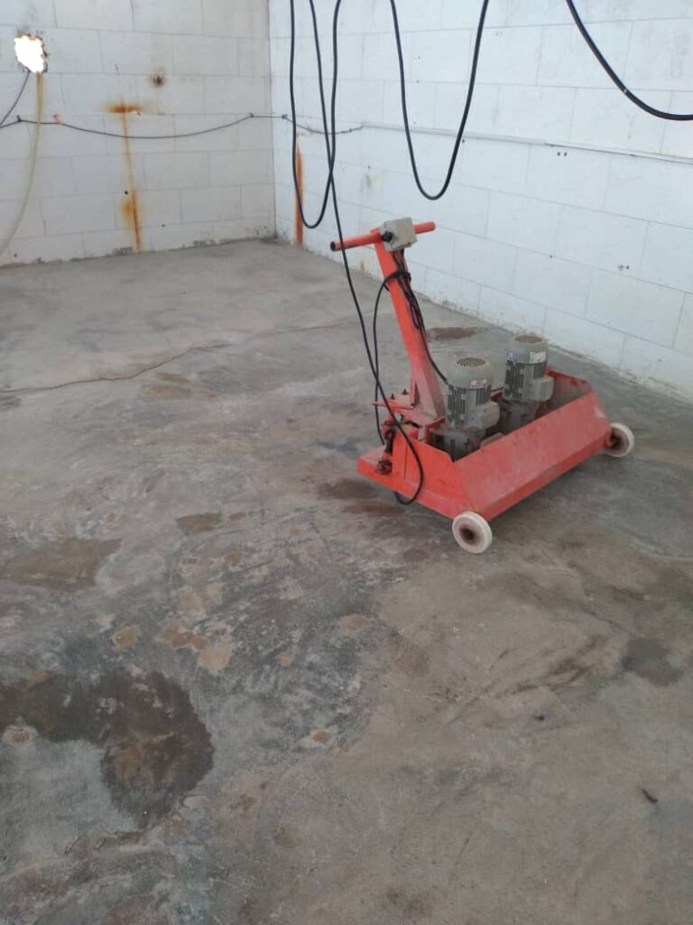 قالیشویی سفید برفی در نیشابور قالیشویی سفید برفی در نیشابور