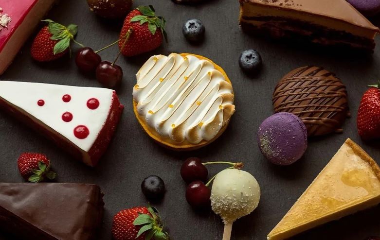 معرفی بهترین شیرینی سرا در مازندران + اطلاعات آن