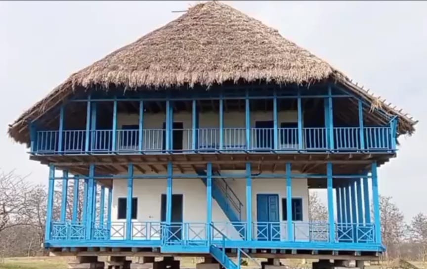 آهنگری سازههای فلزی و چوبی محمد در رشت آهنگری سازههای فلزی و چوبی محمد در رشت