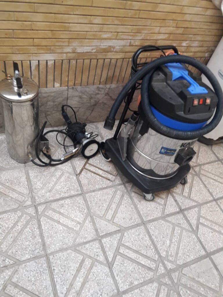 قالیشویی سفید برفی در نیشابور قالیشویی سفید برفی در نیشابور