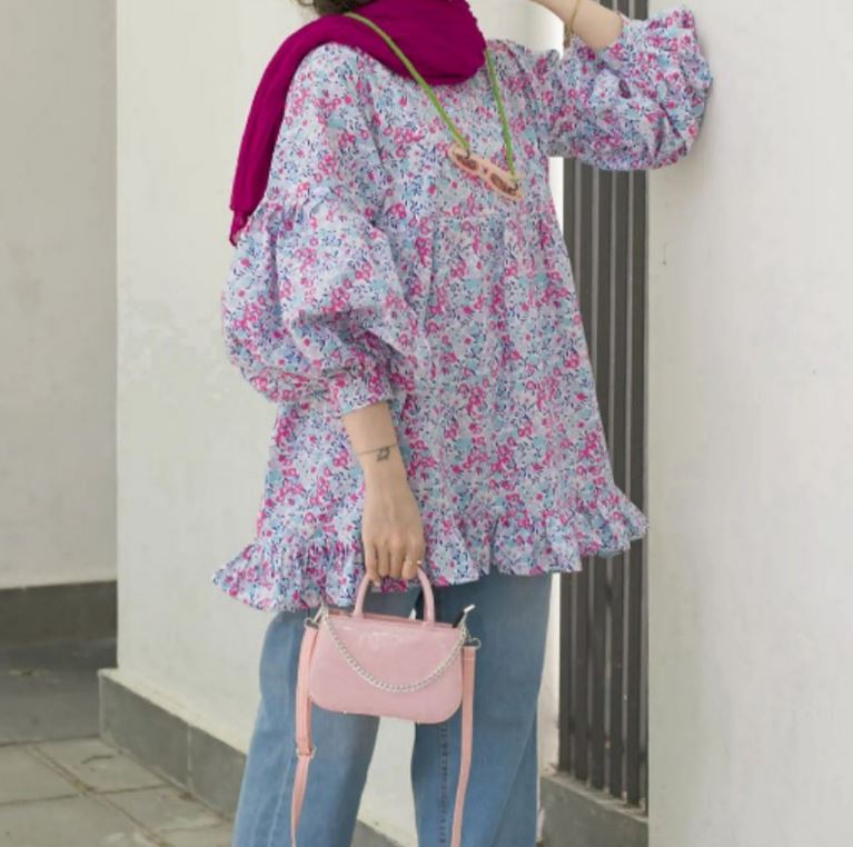 آموزش طراحی لباس و دوخت خانم حصاری در تهران