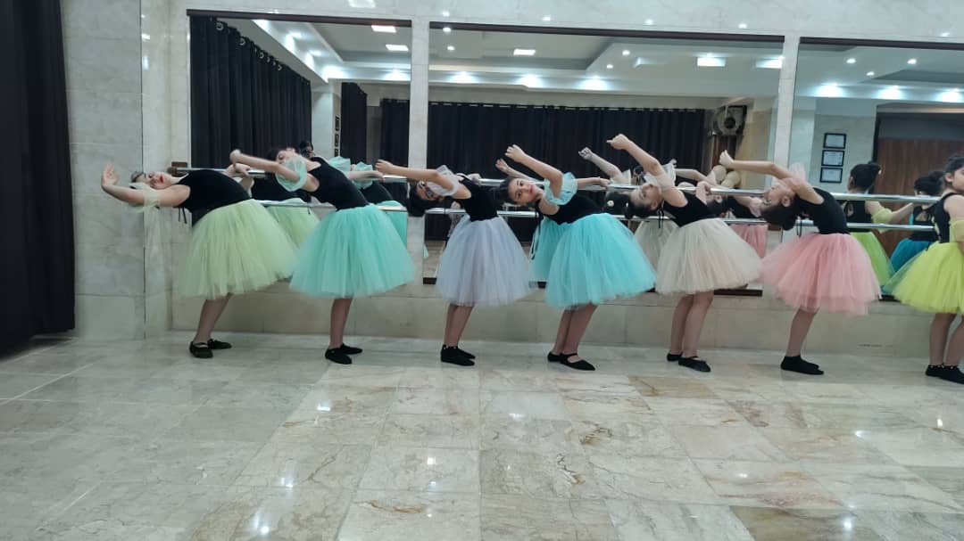 باشگاه ورزشی قصر در کرج باشگاه ورزشی قصر در کرج