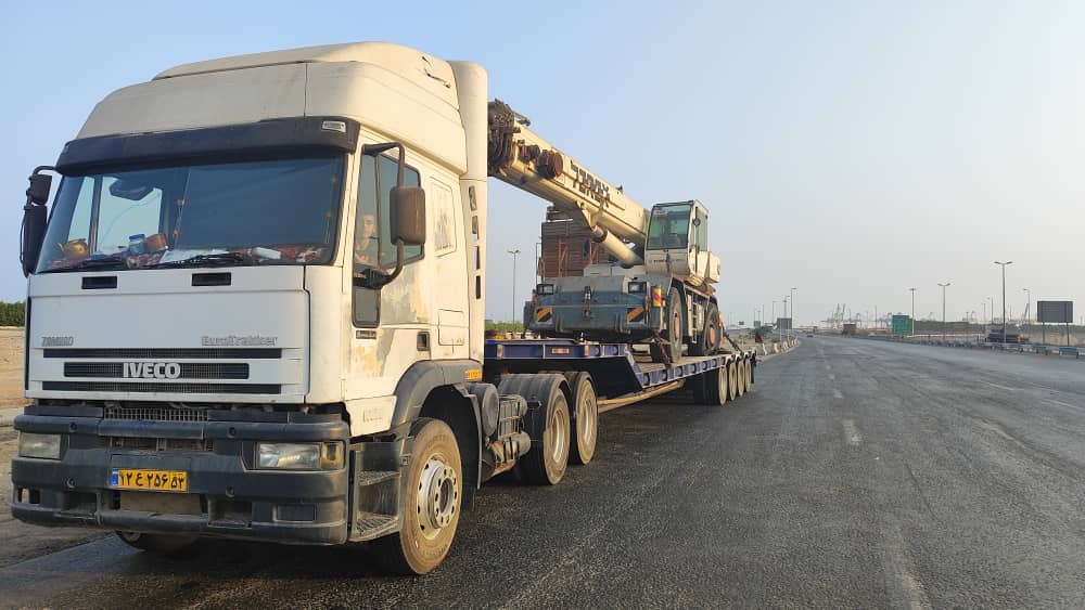 حمل و نقل کاوه فراز آسیا و کمرشکن مصطفی مرادیان در بندرعباس