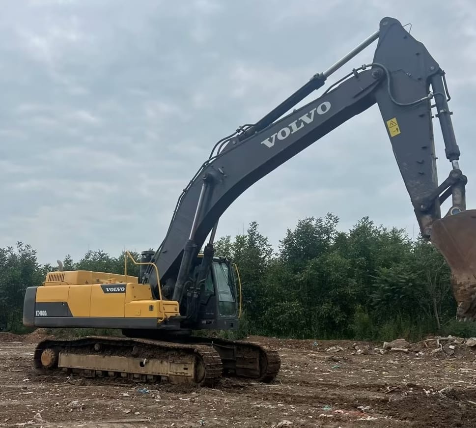 حمل و نقل کاوه فراز آسیا و کمرشکن مصطفی مرادیان در بندرعباس