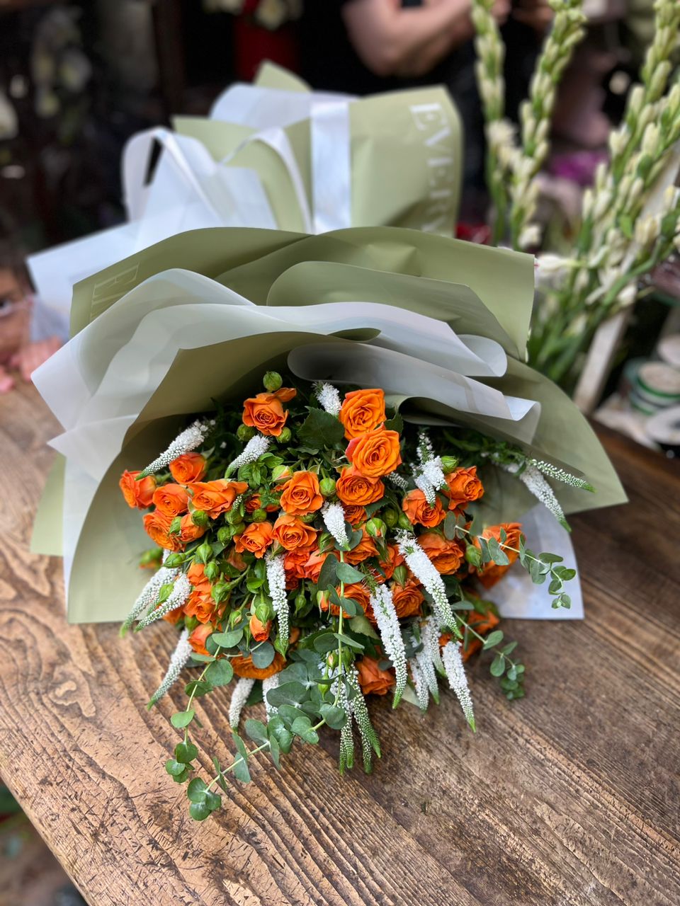 گلفروشی سیناگل در رشت گلفروشی سیناگل در رشت