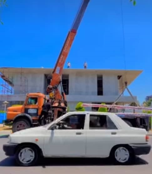 جرثقیل دانیال در محمودآباد