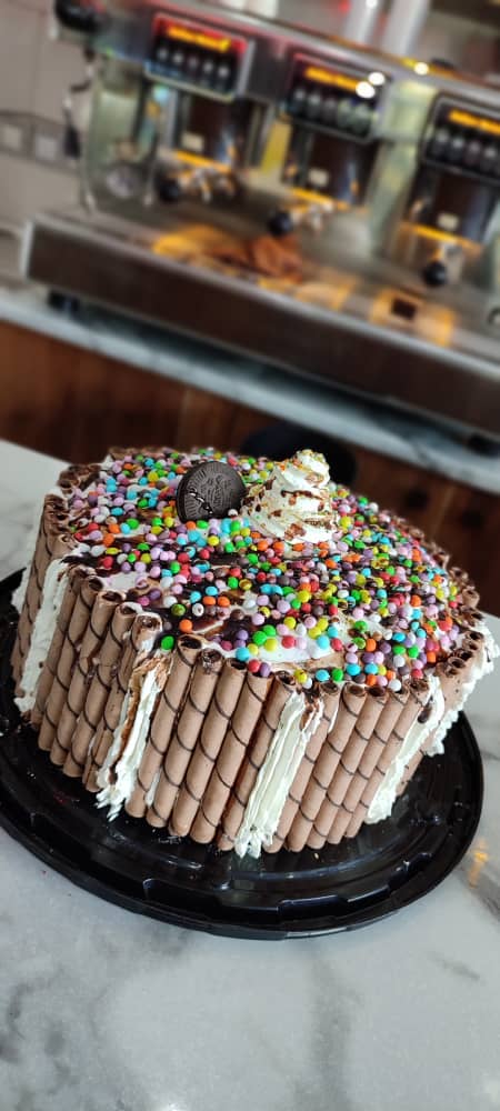 بستنی شیرازیس در شیراز بستنی شیرازیس در شیراز