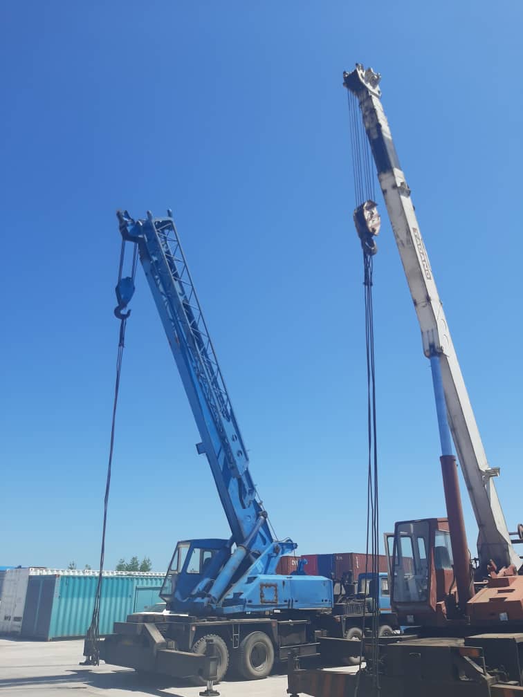 شرکت جرثقیل اتحاد خزر منطقه آزاد انزلی در گیلان