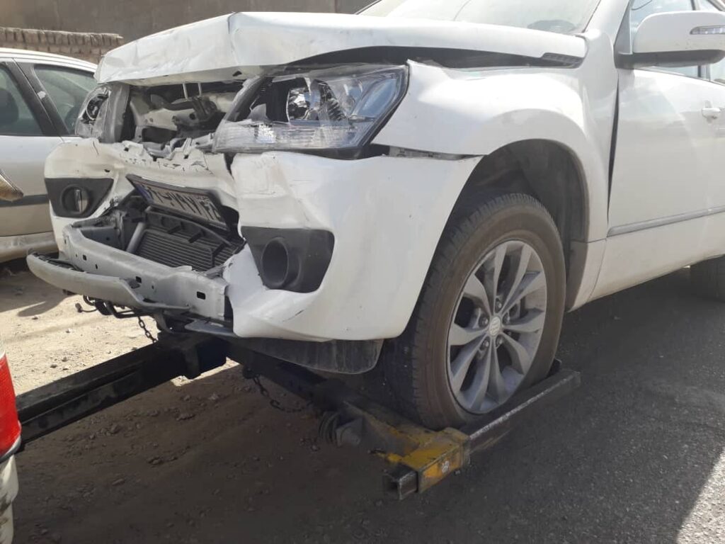 یدک کش و چرخ گیر آزادی در کرمان