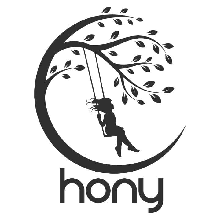 تولیدی تاب و چادر هانی در خراسان شمالی