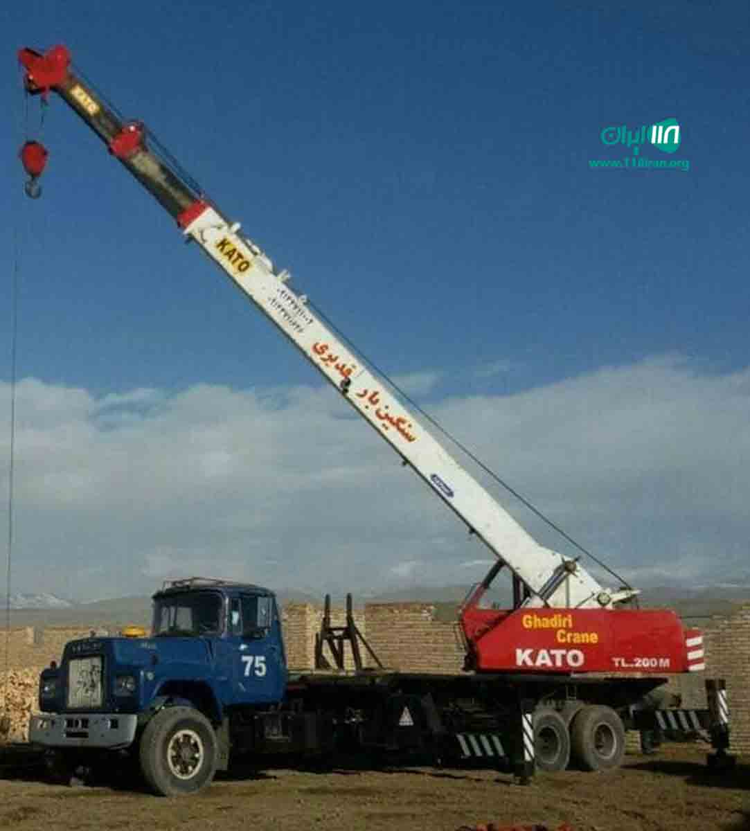 جرثقیل قدیری در شبستر