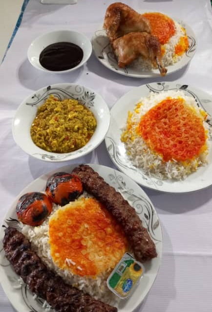 آشپزخانه ترنگ طلایی در بندرانزلی