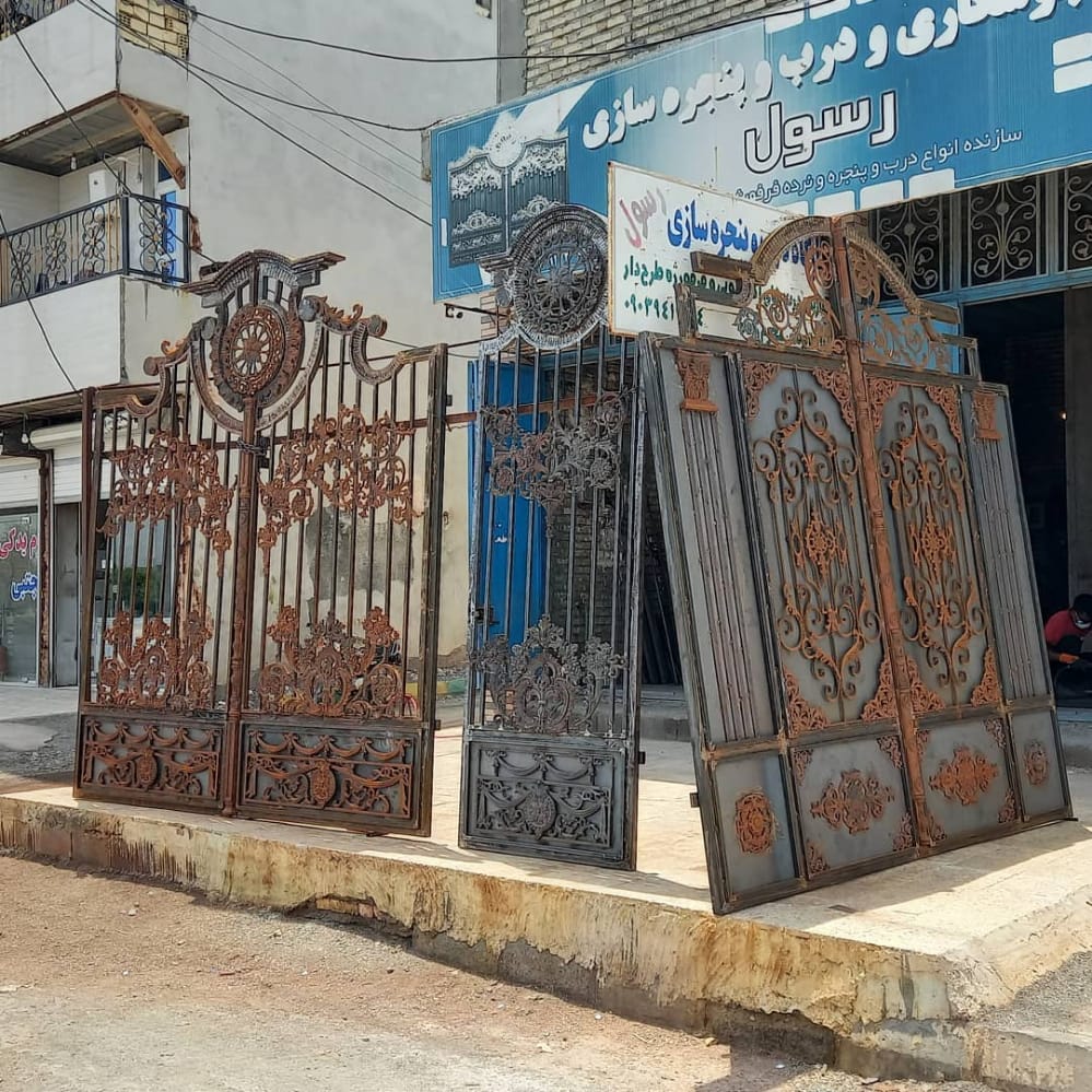 کارگاه درب و پنجره سازی آهنی رسول در رودان کارگاه درب و پنجره سازی آهنی رسول در رودان