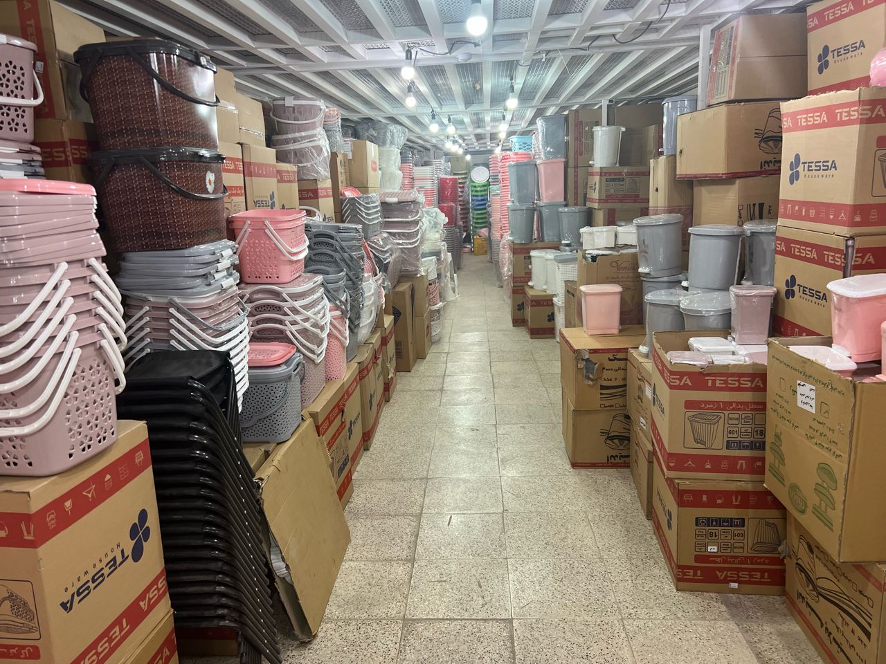 پلاستیک ابوطالبیان در همدان پلاستیک ابوطالبیان در همدان